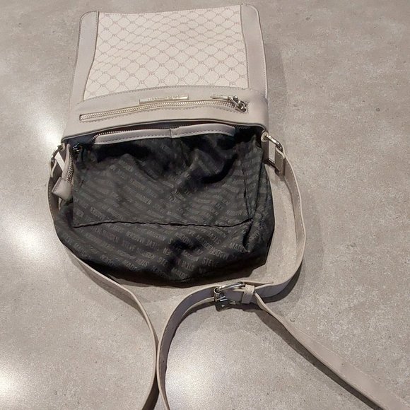 3 For $30/STEVE MADDEN Crossbody Bag - Picture 8 of 11